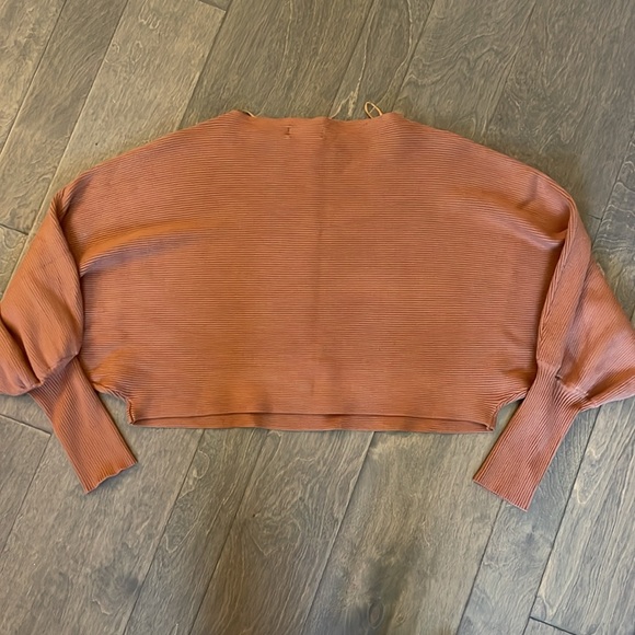Women’s Alter’d State Cropped Sweater - Picture 4 of 4